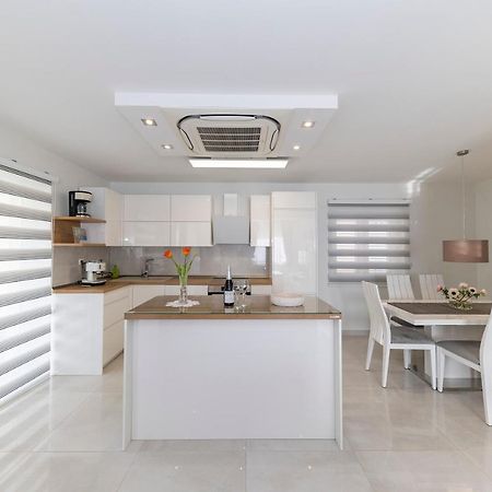 Joy 1 Apartment Novalja Εξωτερικό φωτογραφία