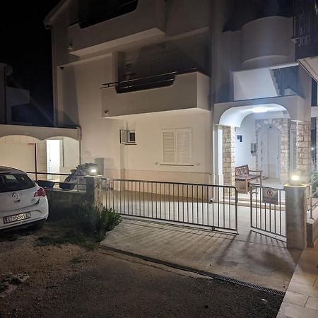 Joy 1 Apartment Novalja Εξωτερικό φωτογραφία