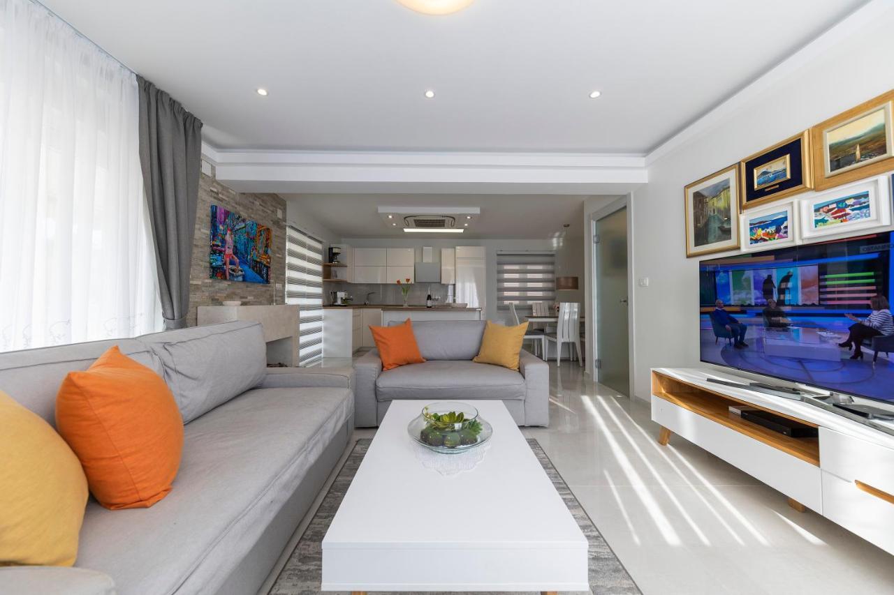 Joy 1 Apartment Novalja Εξωτερικό φωτογραφία