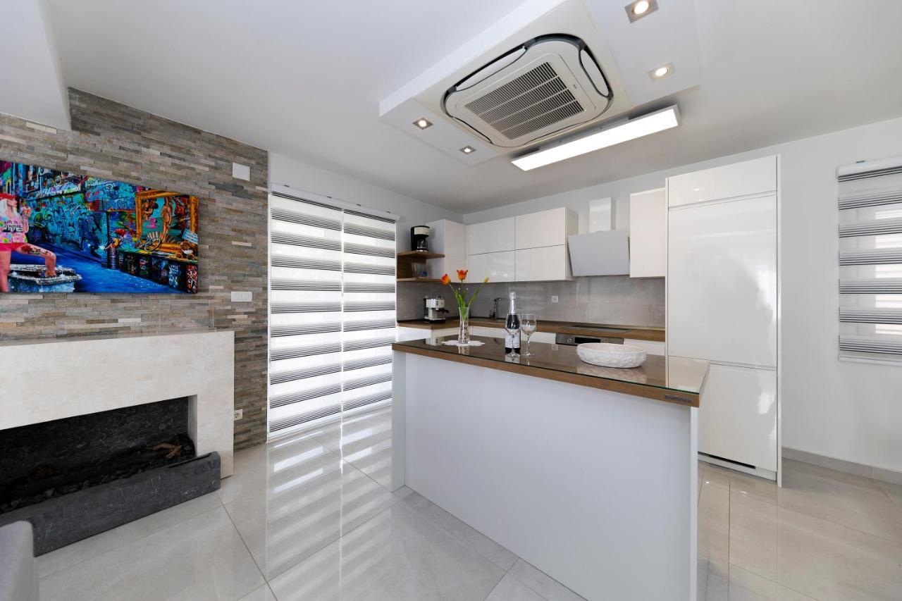 Joy 1 Apartment Novalja Εξωτερικό φωτογραφία